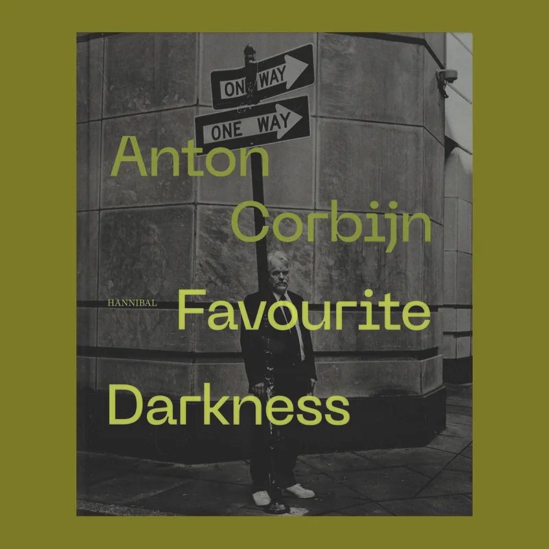 Gratis Retour Anton Corbijn: Favourite Darkness