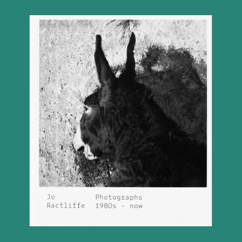 Jo Ractliffe: Photographs 1980's – Now Merkproduct
