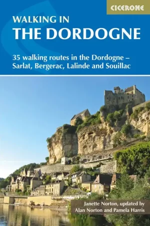 Wandelgids walking in the Dordogne | Cicerone (9781852848439) Direct Beschikbaar