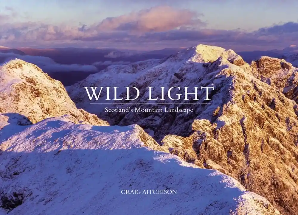 Veilige Betaling Fotoboek Wild Light | Vertebrate Publishing (9781911342816)