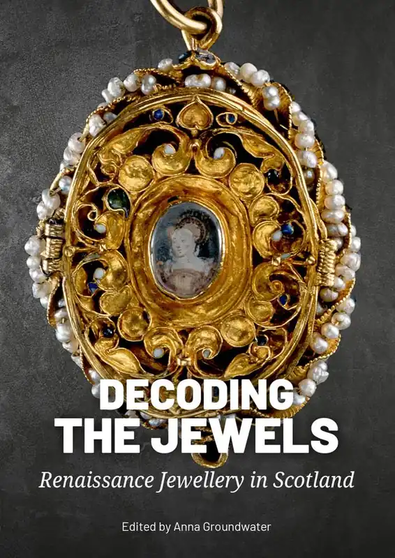 Decoding the Jewels / 1st Edition Lage Prijs