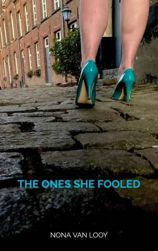 Beperkt Aanbod The ones she fooled / 1st Edition